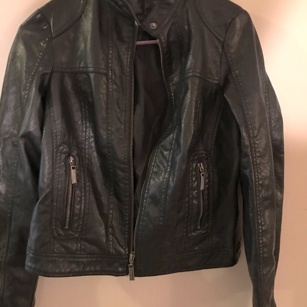 J2 black leather jacket